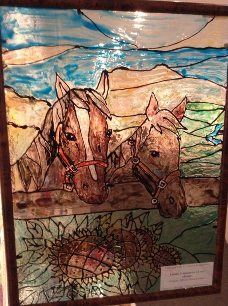 галерея на пр. Мира экспозиция "Изумрудная лошадка"